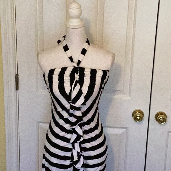 Cache Vintage Black & White Striped Strapless Dress w/ Tie in Back & Ruffle Trim - Picture 3 of 9